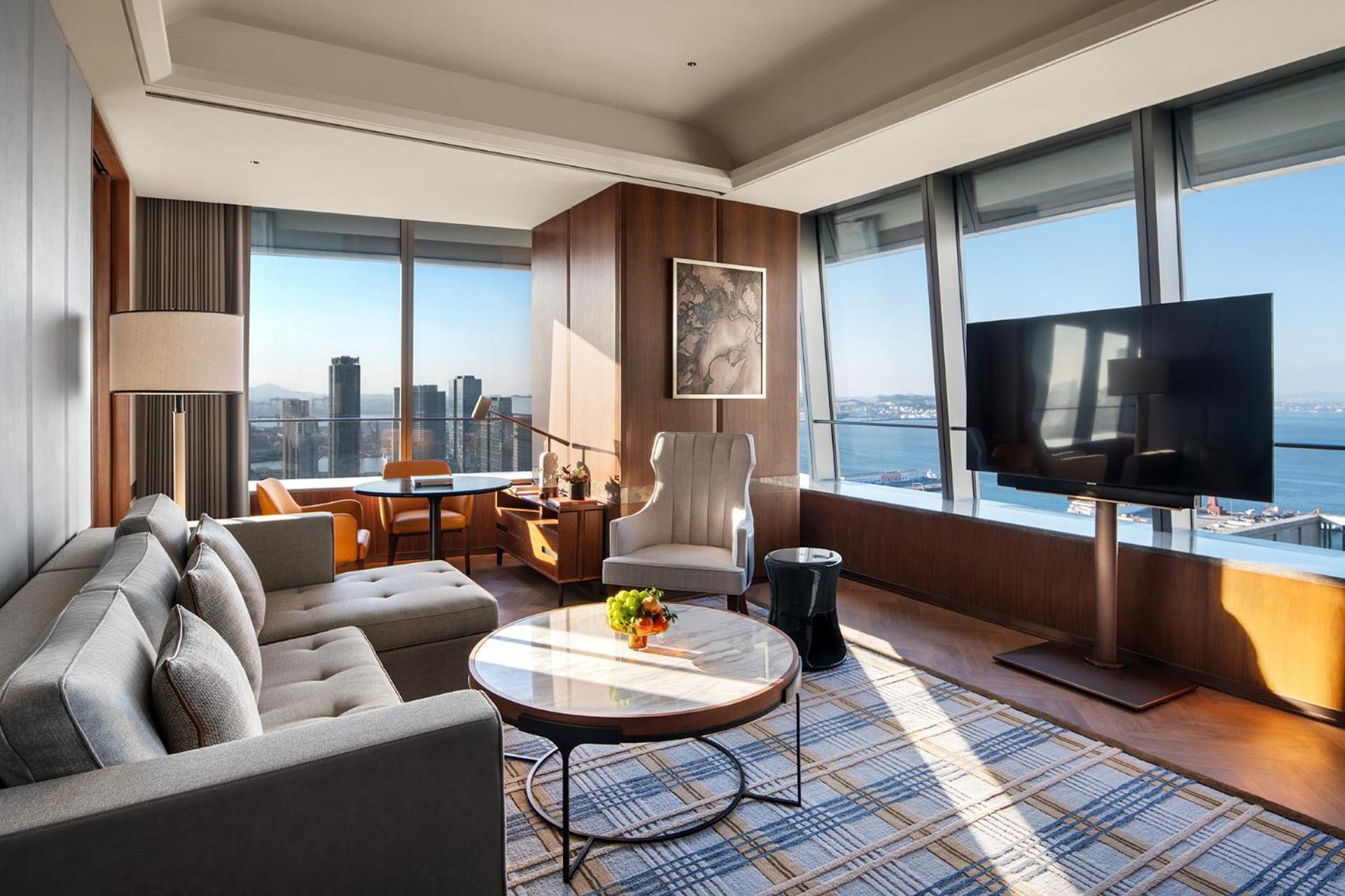 Four Seasons Hotel 大連市 エクステリア 写真