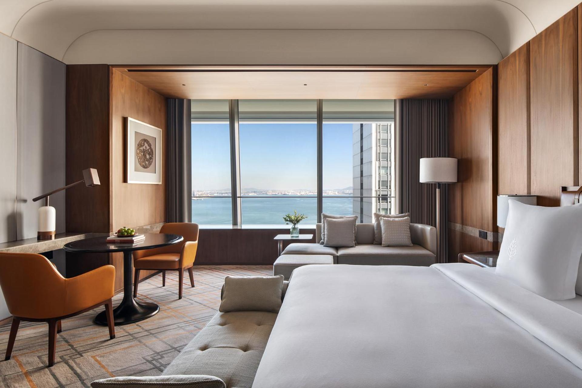 Four Seasons Hotel 大連市 エクステリア 写真