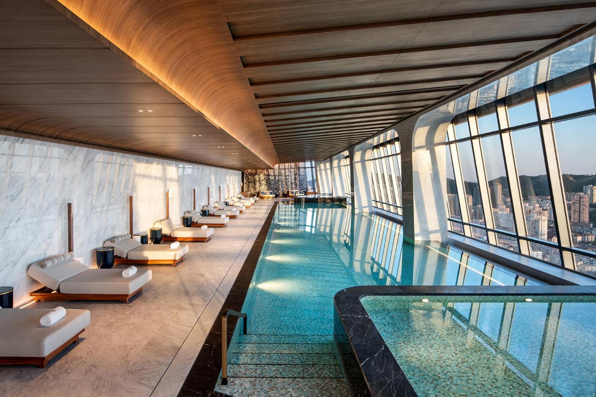 Four Seasons Hotel 大連市 エクステリア 写真